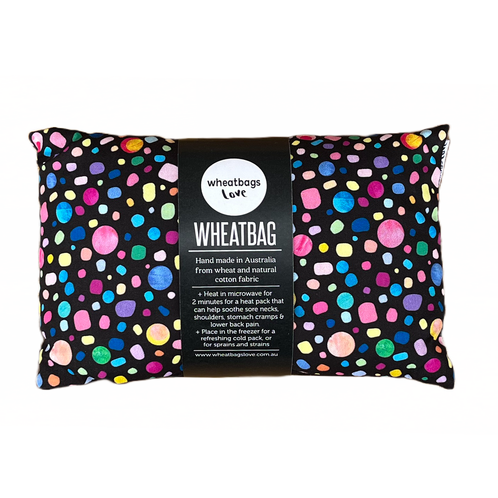 Wheatbags Love | HEAT PACK | Aromatic Clove | Black Pebbles