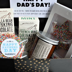 Father's Day HUG IN A MUG Hamper | PERSONALISED | Chocolate & Candle Gift Pack | Dad | Daddy | Grandad | Nonno